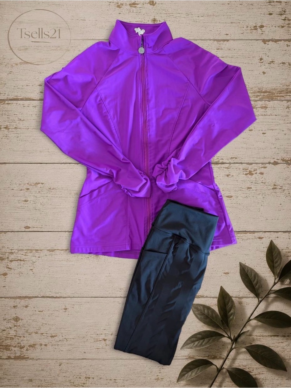 Like New Tzutzu Purple Zip Jacket & “S” Black Structured Pocket Leggings Set - S